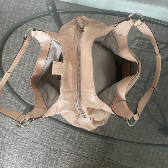 Coach purse - Picture 4 of 11